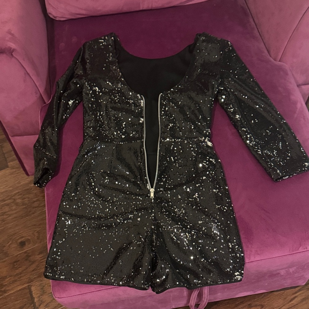Miss Selfridge Black Sequin Long Sleeve Romper Dress Shorts Dressy Cocktail 6 - Picture 4 of 11